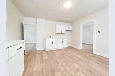 1405 Day Street, Green Bay, WI 54302 - Photo 2