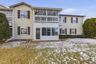 2324 Wisconsin St, Oshkosh, WI 54901 - Photo 2