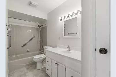 2324 Wisconsin Street, Oshkosh, WI 54901 - Photo 20