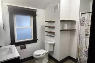 618 E Division St, Shawano, WI 54166 - Photo 18