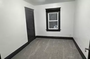 618 E Division St, Shawano, WI 54166 - Photo 16