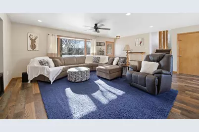 5696 Glendale Avenue, Green Bay, WI 54313 - Photo 4