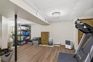 1251 Burnette St, Neenah, WI 54956 - Photo 22