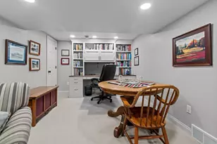 804 Heather Ln, Neenah, WI 54956 - Photo 44