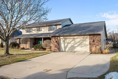 804 Heather Lane, Neenah, WI 54956 - Photo 2