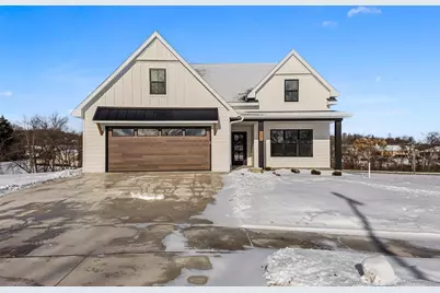 541 Security Boulevard, Green Bay, WI 54313 - Photo 1