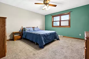 801 S Olson Ave, Appleton, WI 54914 - Photo 14