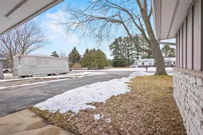 439 Monroe Street, Oconto, WI 54153 - Photo 40