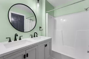 439 Monroe St, Oconto, WI 54153 - Photo 28