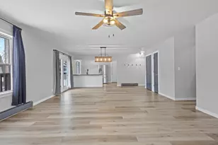 439 Monroe St, Oconto, WI 54153 - Photo 16