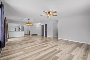 439 Monroe St, Oconto, WI 54153 - Photo 14