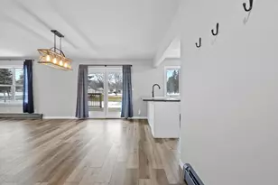 439 Monroe St, Oconto, WI 54153 - Photo 12