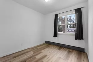 439 Monroe St, Oconto, WI 54153 - Photo 32