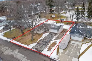 439 Monroe St, Oconto, WI 54153 - Photo 54