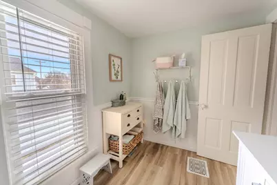 1127 Jefferson Street, Oshkosh, WI 54901 - Photo 18