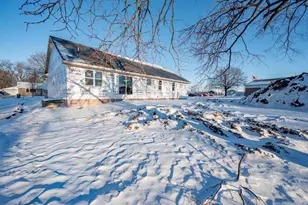 1040 Ethel Ave, Green Bay, WI 54304 - Photo 2