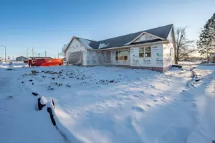 1040 Ethel Ave, Green Bay, WI 54304 - Photo 8