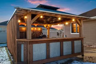 2141 Wheat Way, Green Bay, WI 54311 - Photo 4