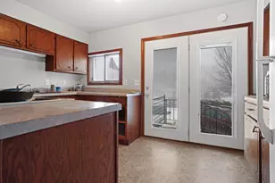 N8095 Lakeshore Dr, Fond du Lac, WI 54937 - Photo 10