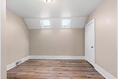 1127 W College Avenue, Appleton, WI 54914 - Photo 32