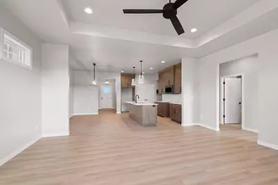 2878 Howard, Howard, WI 54313 - Photo 8