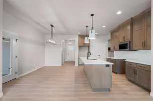 2878 Howard, Howard, WI 54313 - Photo 10