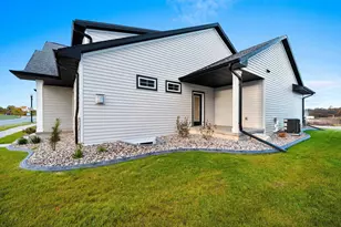 2878 Howard, Howard, WI 54313 - Photo 34