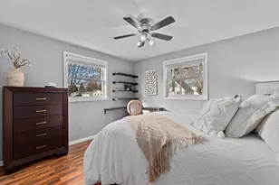 978 Evans St, Neenah, WI 54956 - Photo 16