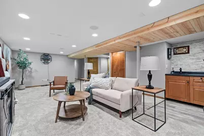 978 Evans Street, Neenah, WI 54956 - Photo 22