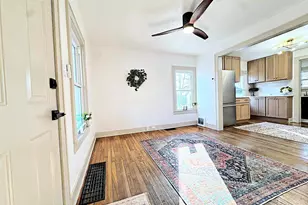 1633 Burdick St, Oshkosh, WI 54901 - Photo 2