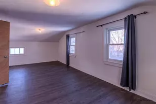 736 W 8th St, Appleton, WI 54914 - Photo 6