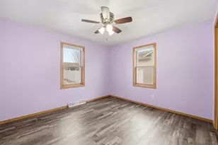 1820 Basswood Ln, Little Chute, WI 54140 - Photo 16