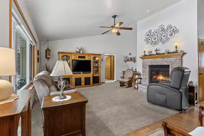 1615 Shallow Creek Court, Green Bay, WI 54313 - Photo 18