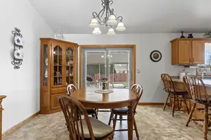 1615 Shallow Creek Ct, Green Bay, WI 54313 - Photo 8