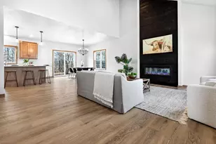 N9273 Constellation Dr, Appleton, WI 54915 - Photo 6