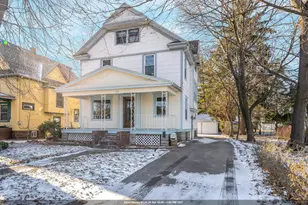 1641 Jackson St, Oshkosh, WI 54901 - Photo 1