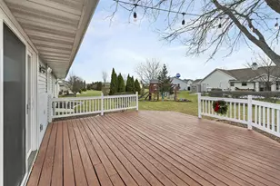 1225 Drews Dr, De Pere, WI 54115 - Photo 38