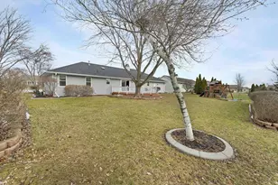 1225 Drews Dr, De Pere, WI 54115 - Photo 42