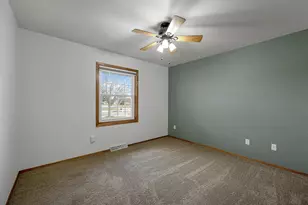 1225 Drews Dr, De Pere, WI 54115 - Photo 22