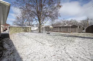 1312 Glenview Ave, Kaukauna, WI 54130 - Photo 6