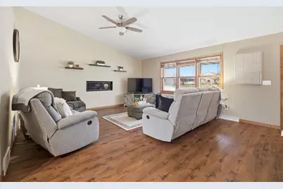 109 Nicole Lane, Wrightstown, WI 54180 - Photo 2