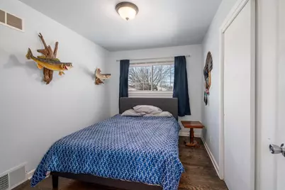 1850 Knapp Street, Oshkosh, WI 54902 - Photo 10