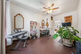 517 S Locust St, Appleton, WI 54914 - Photo 12