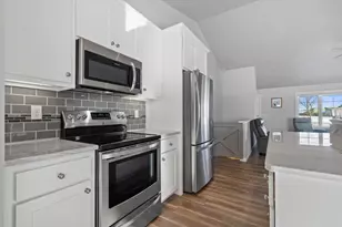 1735 Red Oak St, Green Bay, WI 54313 - Photo 14