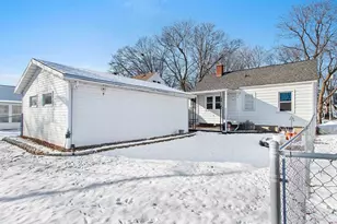 805 15th Ave, Green Bay, WI 54304 - Photo 2