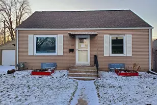 1405 S Walden Ave, Appleton, WI 54915 - Photo 2