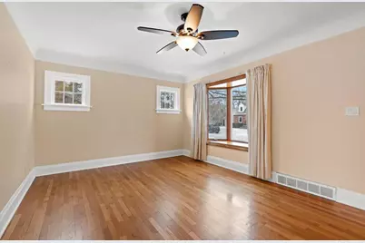 714 Maple Street, Neenah, WI 54956 - Photo 2