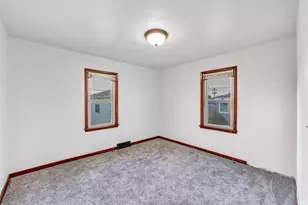 94 E North Water St, Algoma, WI 54201 - Photo 12