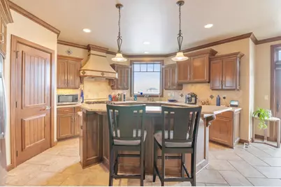 581 Royal St Pats Drive, Wrightstown, WI 54180 - Photo 18