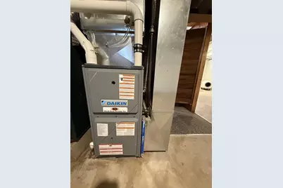 702 W 20th Avenue, Oshkosh, WI 54902 - Photo 26